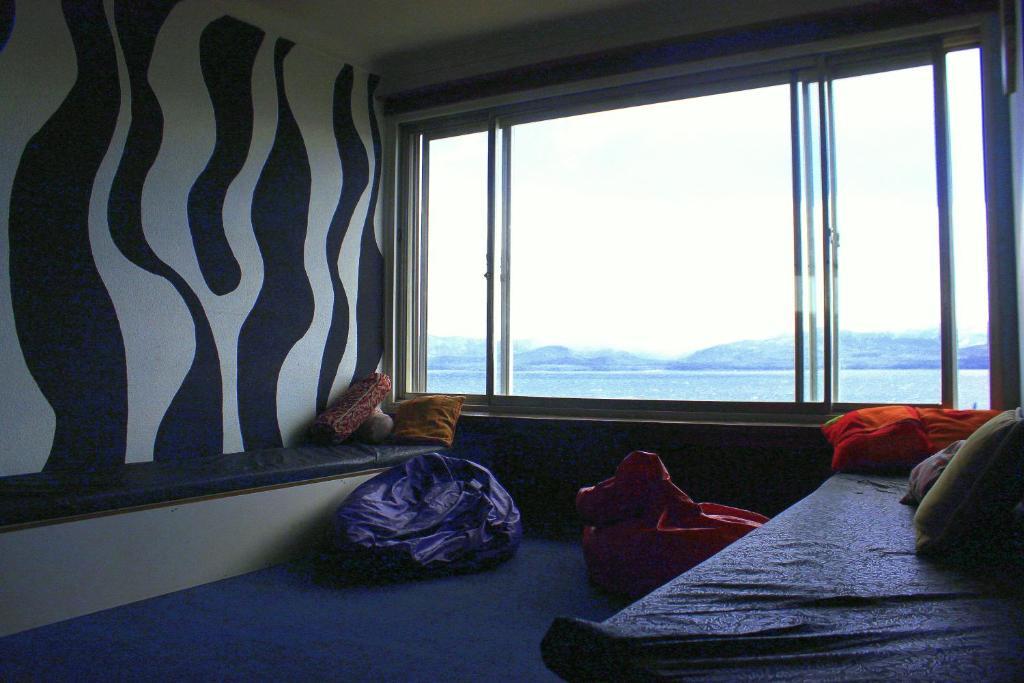 Hostel Pudu San Carlos de Bariloche Bagian luar foto